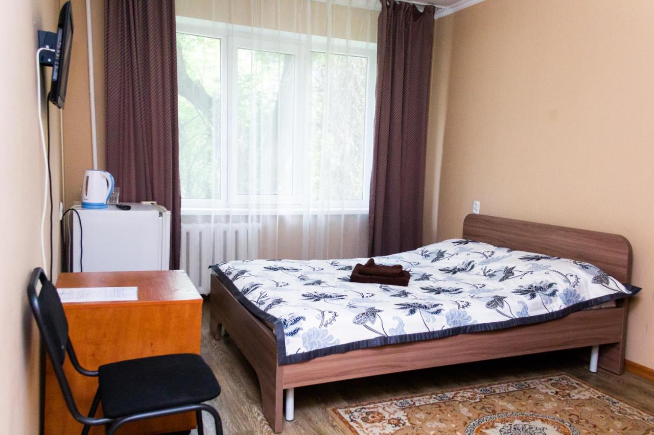 Hotel Tahar Almaty Eksteriør billede