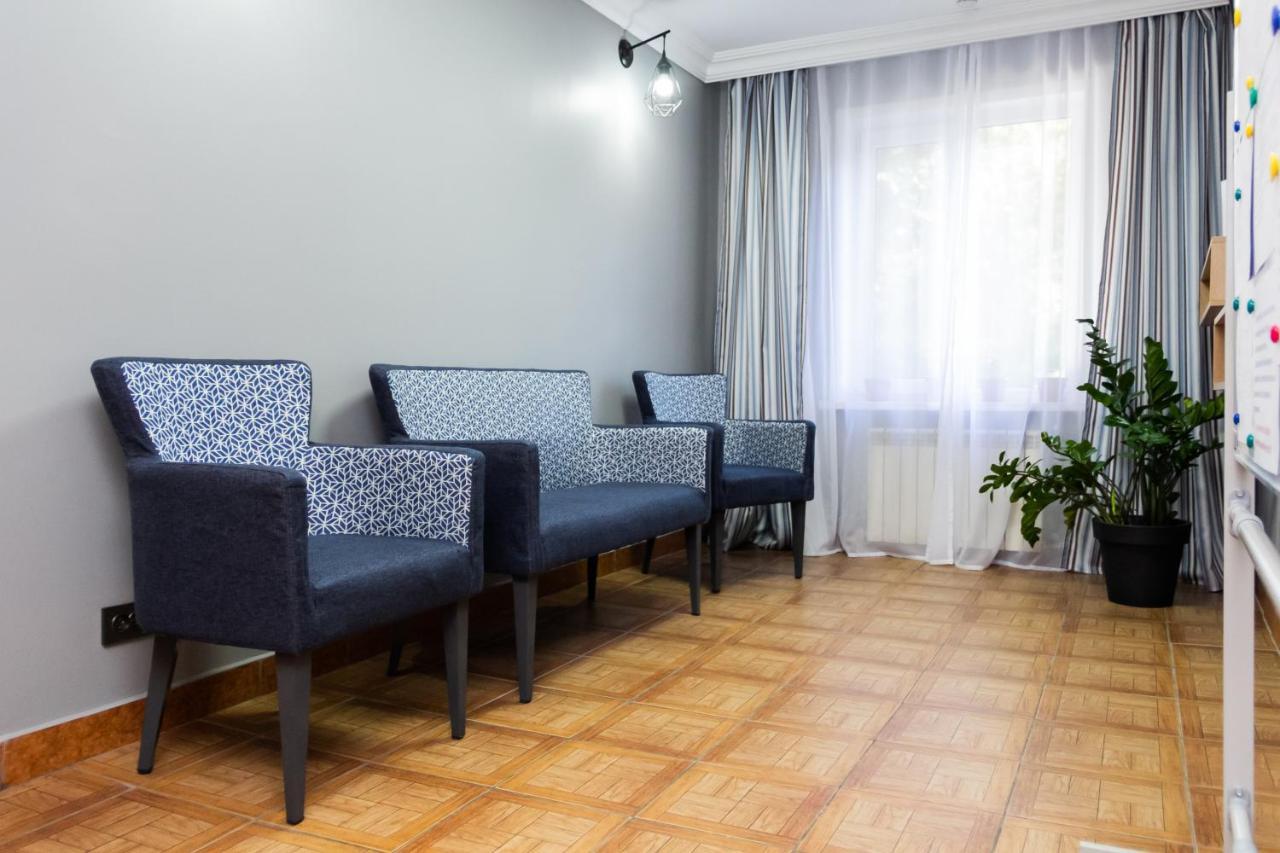 Hotel Tahar Almaty Eksteriør billede
