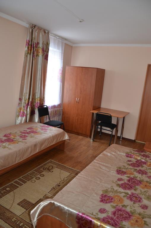 Hotel Tahar Almaty Eksteriør billede