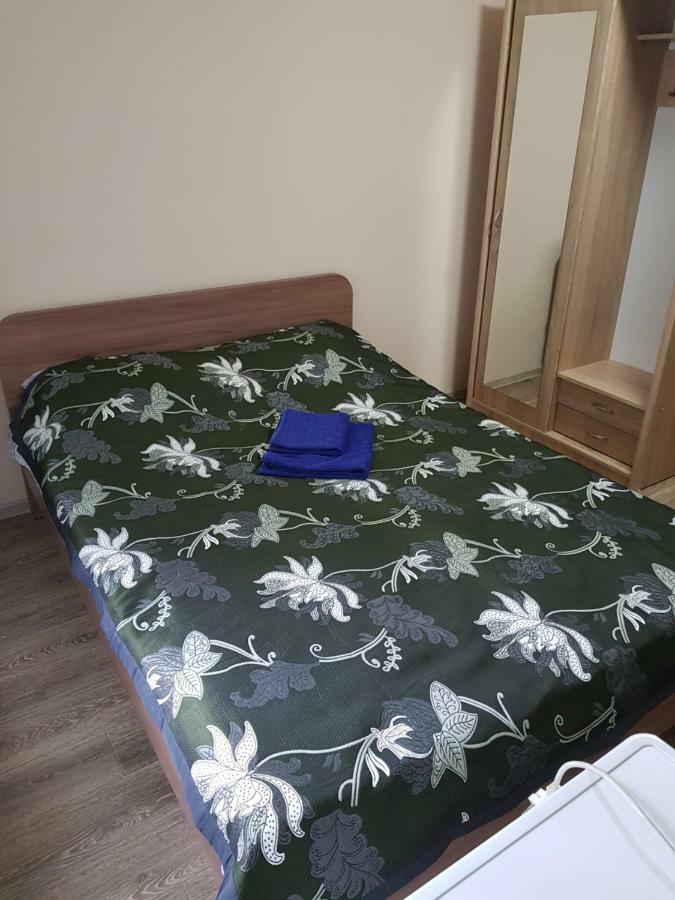 Hotel Tahar Almaty Eksteriør billede
